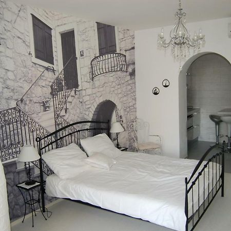 Studio Apartment For 2 Adults And 1 Child 马卡尔斯卡 外观 照片